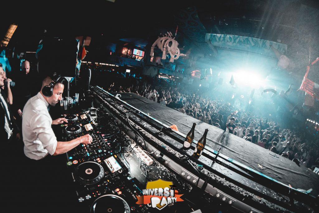 surtribe-universparty-4_1024x683