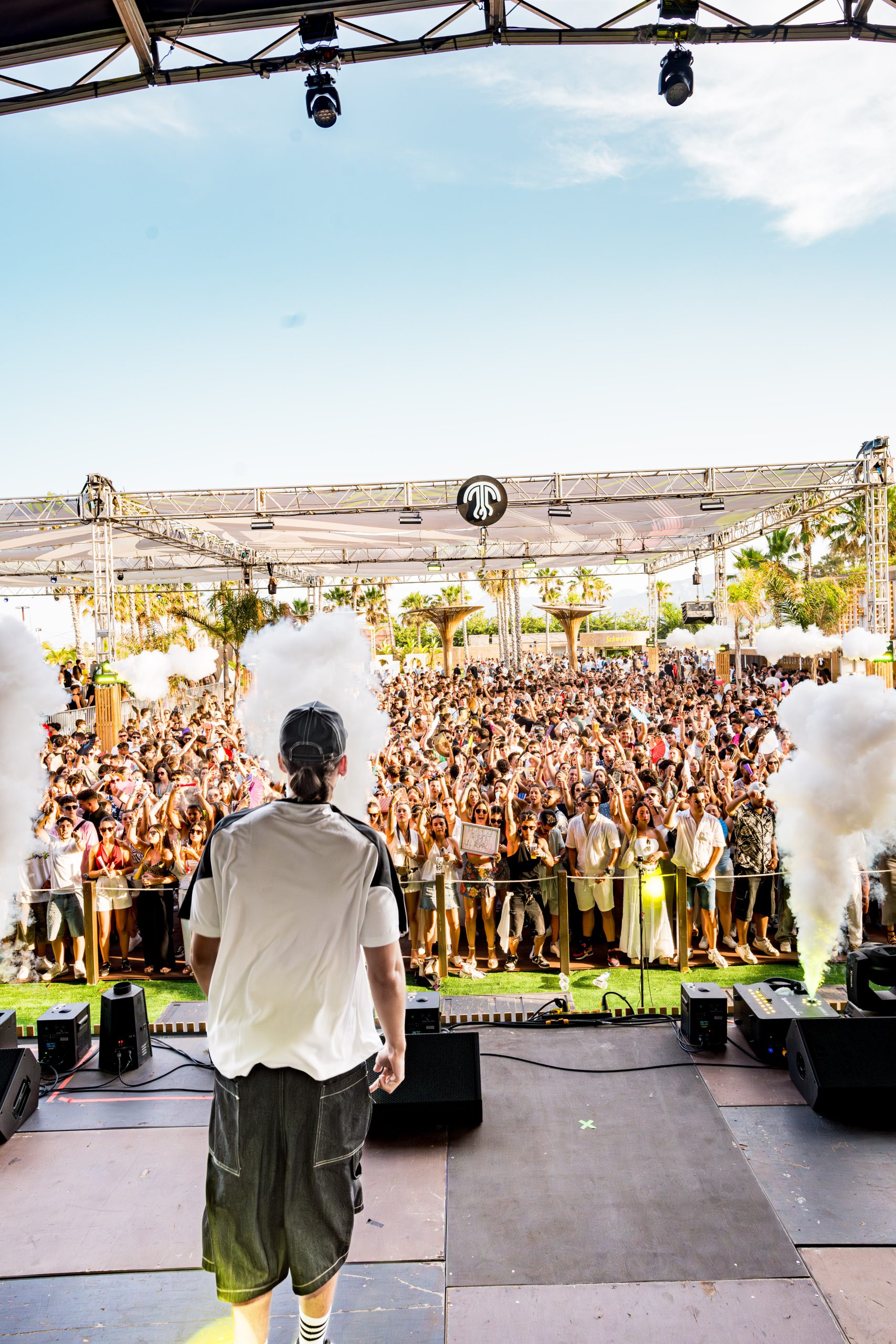 Carlittos_BeachClub_Sanjuan-4-scaled.jpg